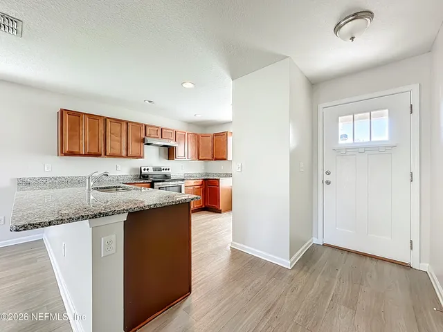 $270,900 | 9487 Thorn Glen Road, Jacksonville, FL 32208