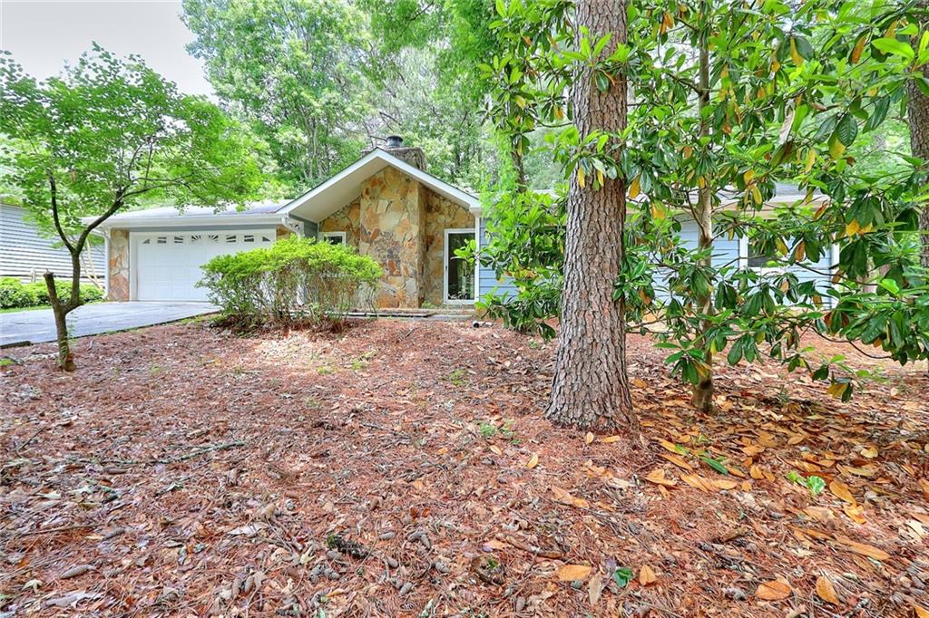 3071 Chimney Ridge E Southwest Snellville, GA 30078 - Photo 1 of 1 Gallery Image 1