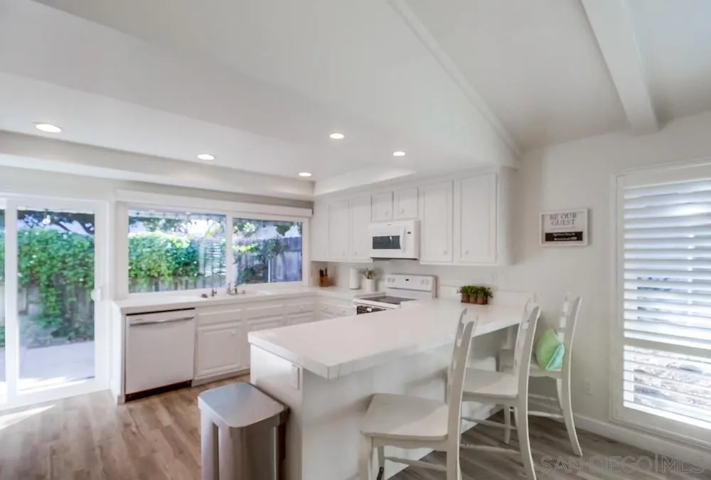 10 GingerTree Lane Coronado, CA 92118 - Photo 22 of 68