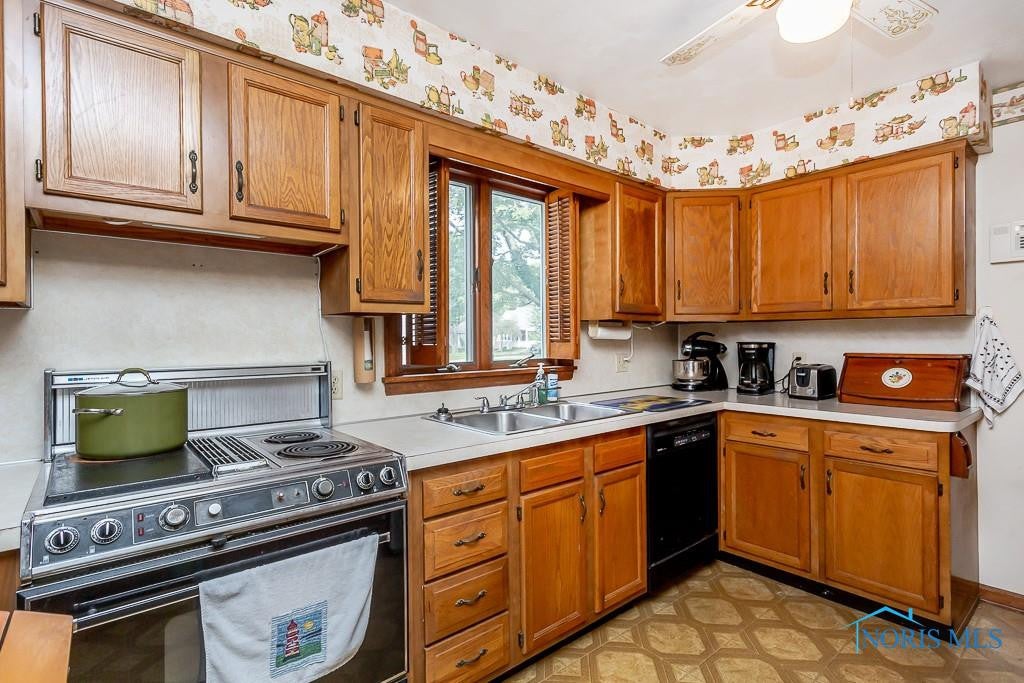 1034 Schmidlin Road Oregon, OH 43616 - Photo 22 of 46 Gallery Image 22