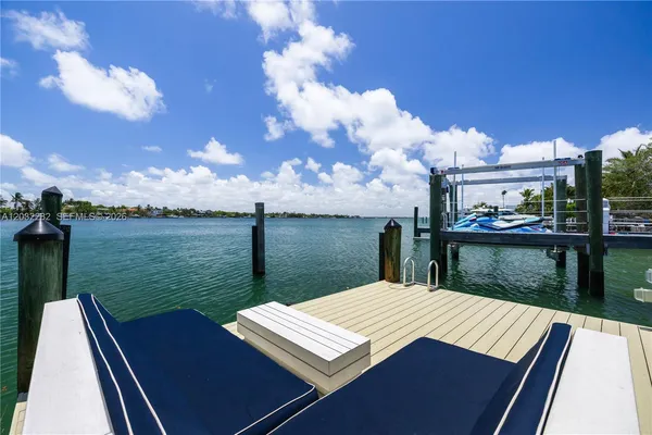 $12,499 | 930 Stillwater Drive, Miami Beach, FL 33141