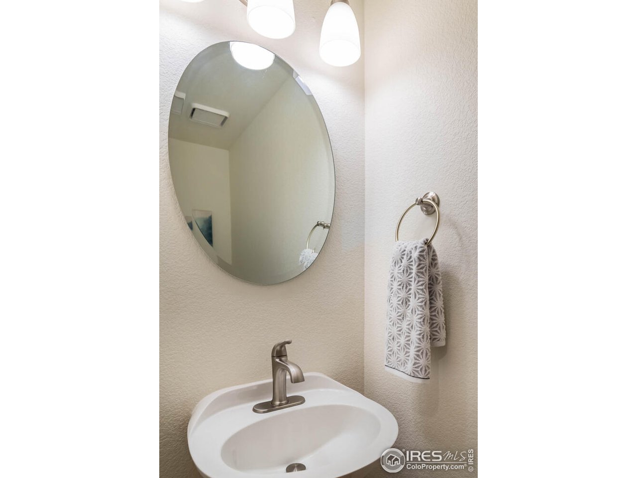 1907 Red Cloud Road Longmont, CO 80504 - Photo 17 of 31 Gallery Image 17