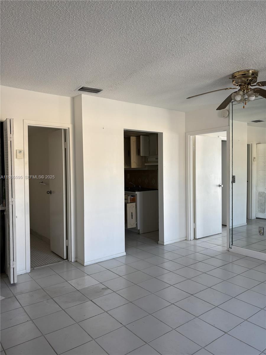 8425 Harding Avenue, Unit 5 Miami Beach, FL 33141 - Photo 12 of 16