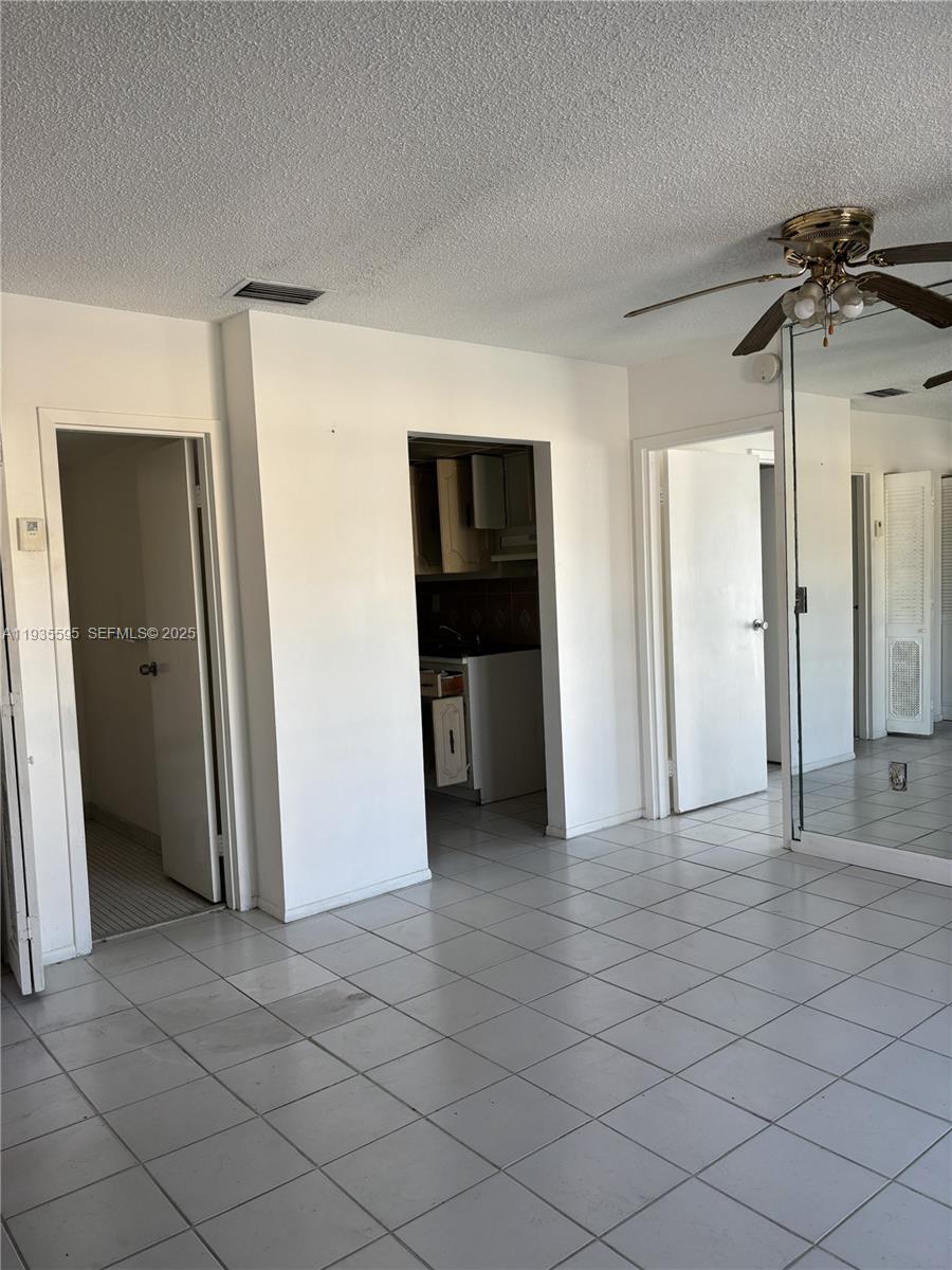 8425 Harding Avenue, Unit 5 Miami Beach, FL 33141 - Photo 9 of 16