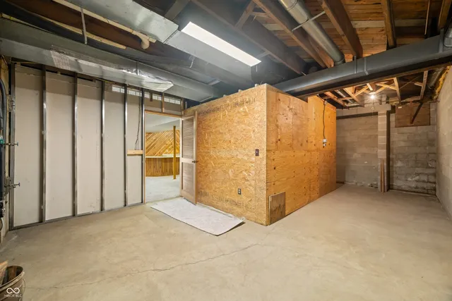 $1,140,000 | 1828 West 750th Street South, Trafalgar, IN 46181