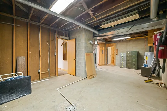 $1,140,000 | 1828 West 750th Street South, Trafalgar, IN 46181