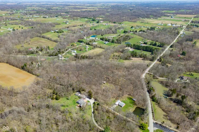 $1,140,000 | 1828 West 750th Street South, Trafalgar, IN 46181