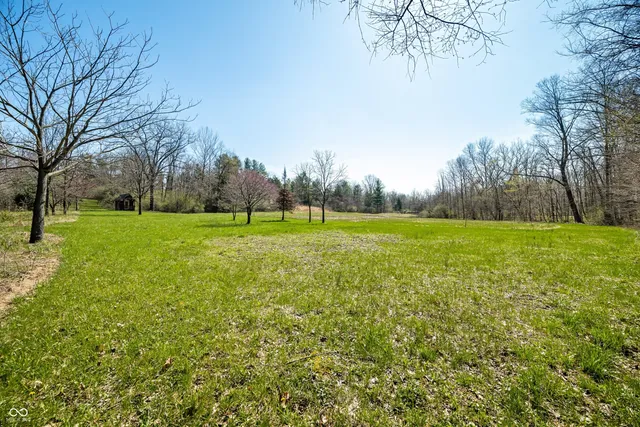 $1,140,000 | 1828 West 750th Street South, Trafalgar, IN 46181