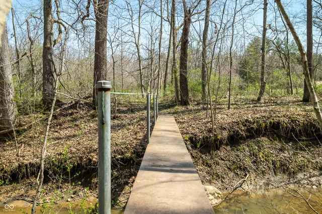 $1,140,000 | 1828 West 750th Street South, Trafalgar, IN 46181