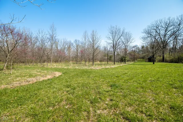 $1,140,000 | 1828 West 750th Street South, Trafalgar, IN 46181