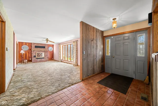 $1,140,000 | 1828 West 750th Street South, Trafalgar, IN 46181