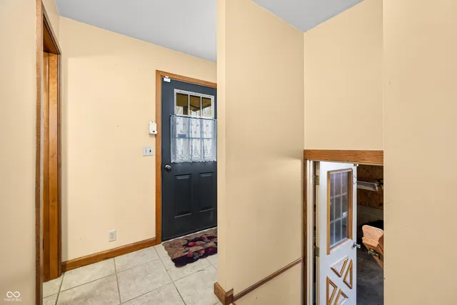 $1,140,000 | 1828 West 750th Street South, Trafalgar, IN 46181