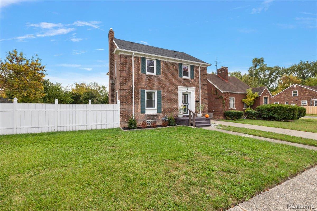 10612 Nottingham Road Detroit, MI 48224 - Photo 45 of 50 13-10612 Nottingham-13.jpg