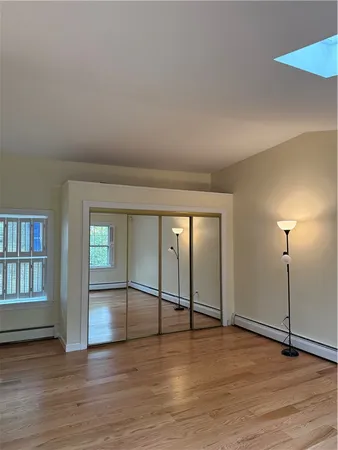 $2,500 | 2 Burrs Lane, Providence, RI 02904