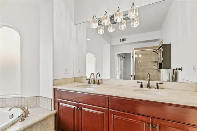 $729,000 | 6939 Greeley Street, Unit 102, Tujunga, CA 91042