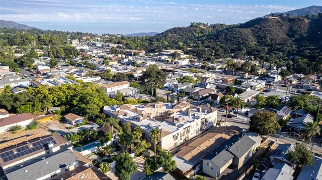 $729,000 | 6939 Greeley Street, Unit 102, Tujunga, CA 91042