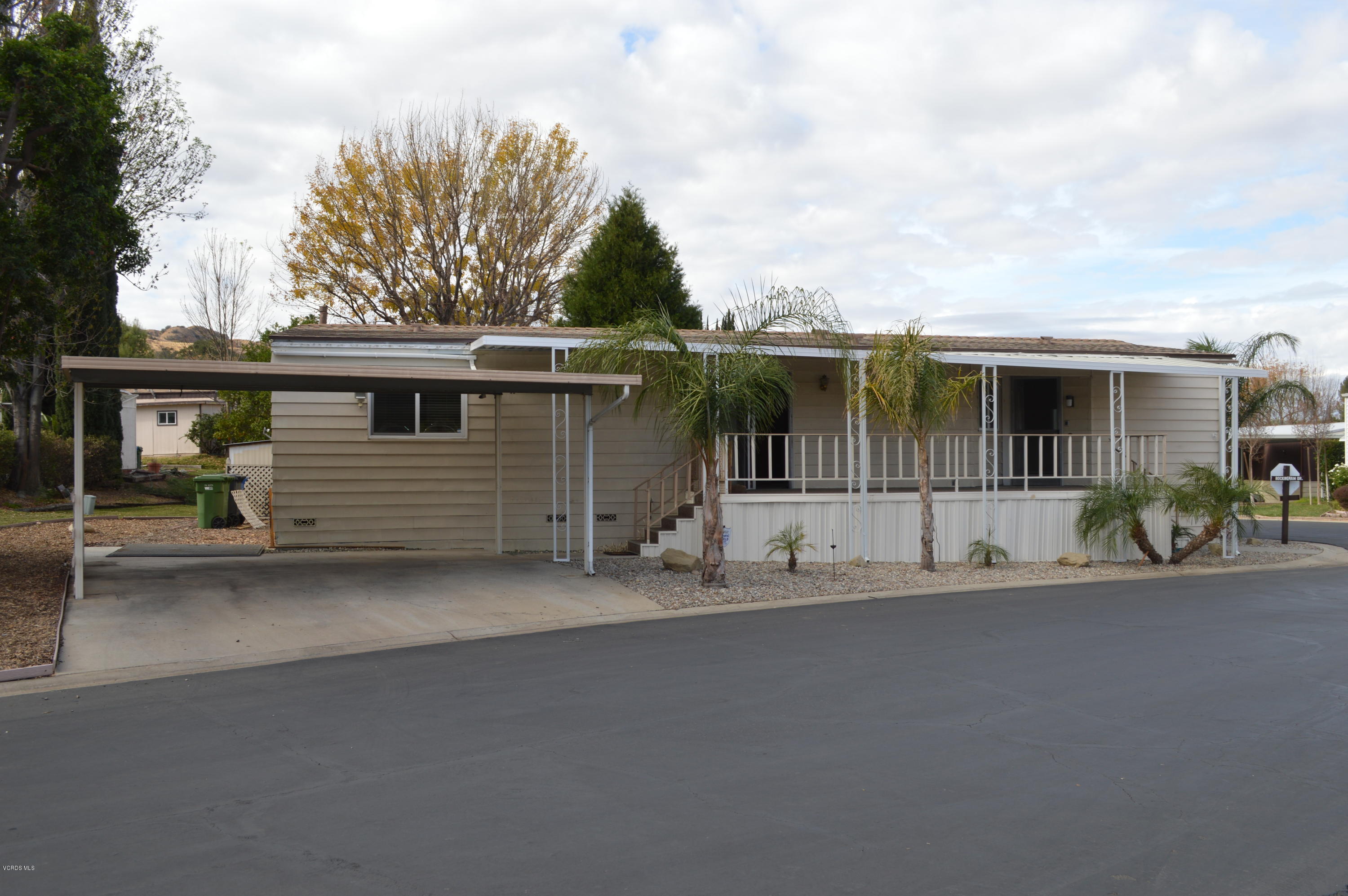 6480 Katherine Road, Unit 51 Simi Valley, CA 93063 - Photo 2 of 36 DSC_0177
