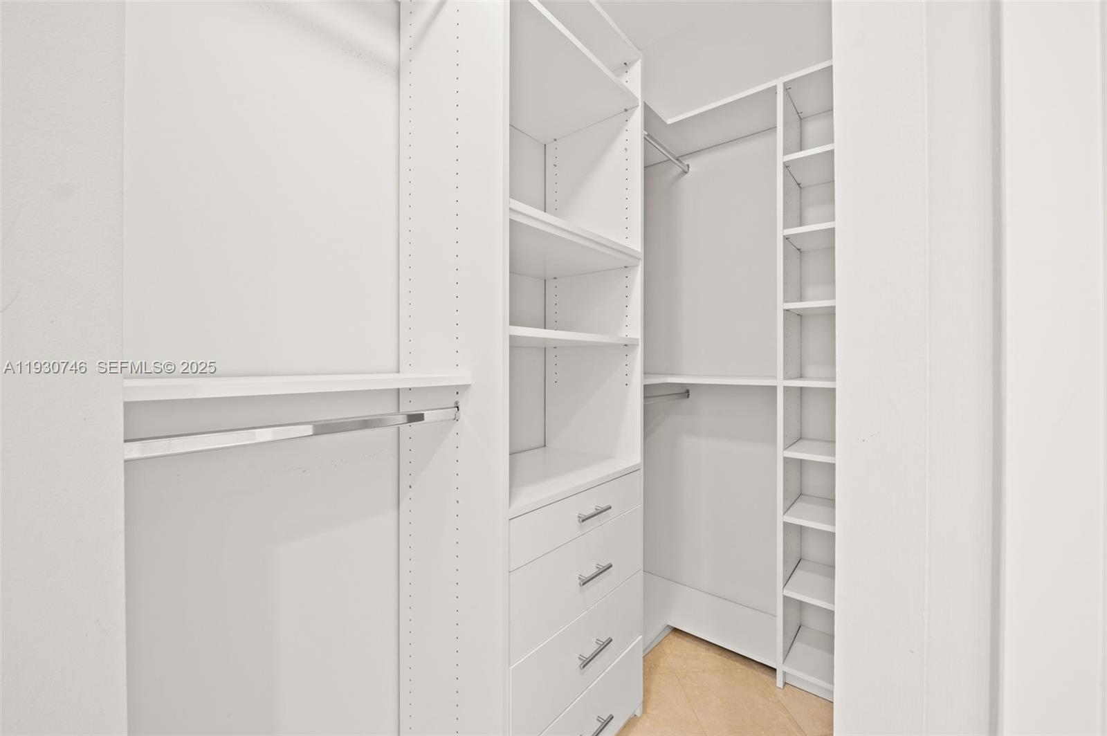 888 Brickell Key Drive, Unit 601 Miami, FL 33131 - Photo 14 of 42