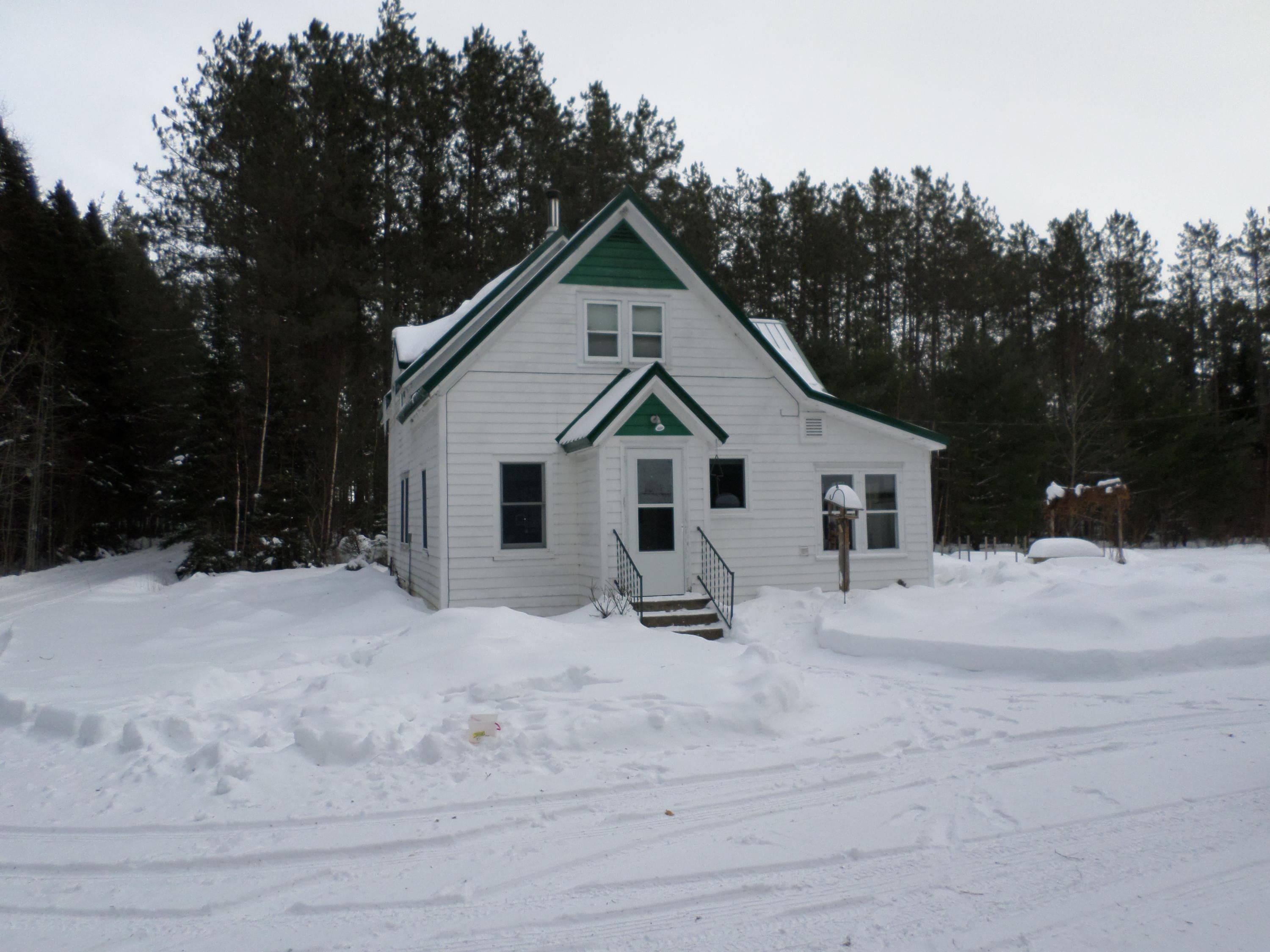 7174 South Forrest Side Road Brimley, MI 49715 - Photo 1 of 51 Gallery Image 1