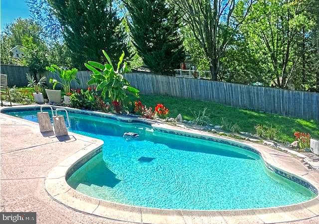 17416 Collier Way Poolesville, MD 20837 - Photo 12 of 57 Staycation at home next summer!