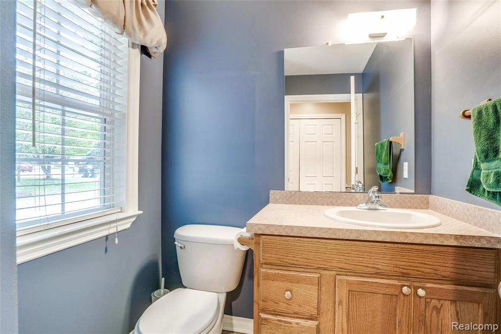 1179 Barneswood Lane Rochester Hills, MI 48306 - Photo 31 of 32