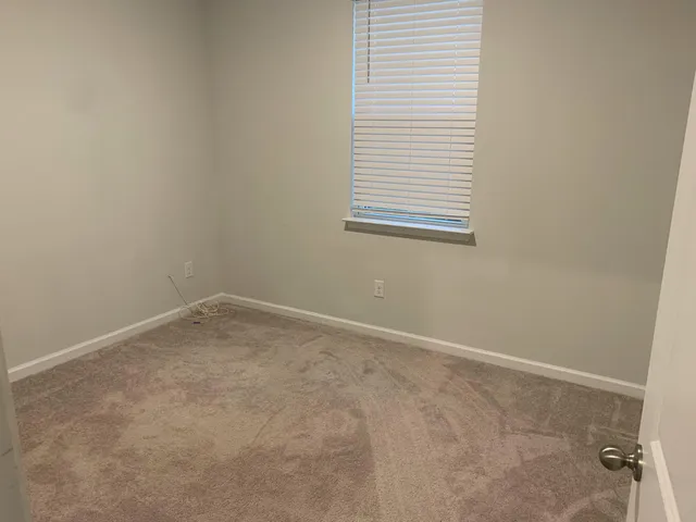 $2,000 | 374 Azore Way, Summerville, SC 29486