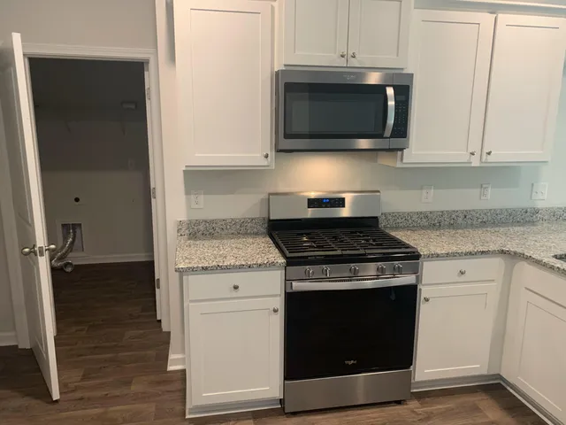 $2,000 | 374 Azore Way, Summerville, SC 29486