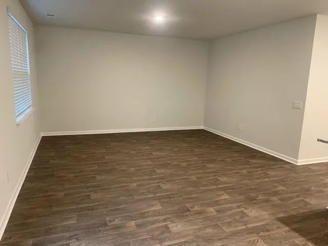 $2,000 | 374 Azore Way, Summerville, SC 29486