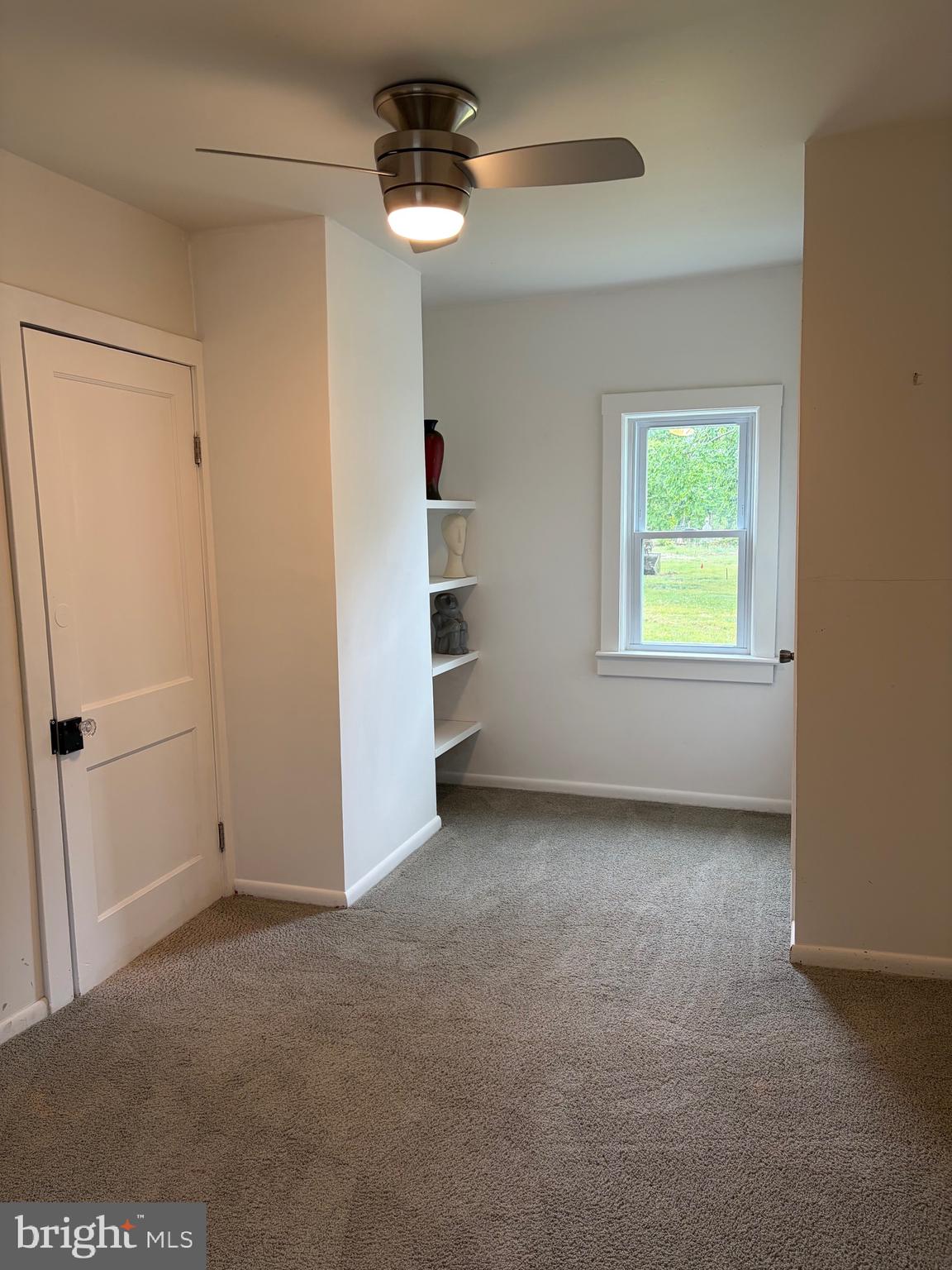 417 Main Street Juliustown, NJ 08022 - Photo 16 of 20 firstfloor bedroom
