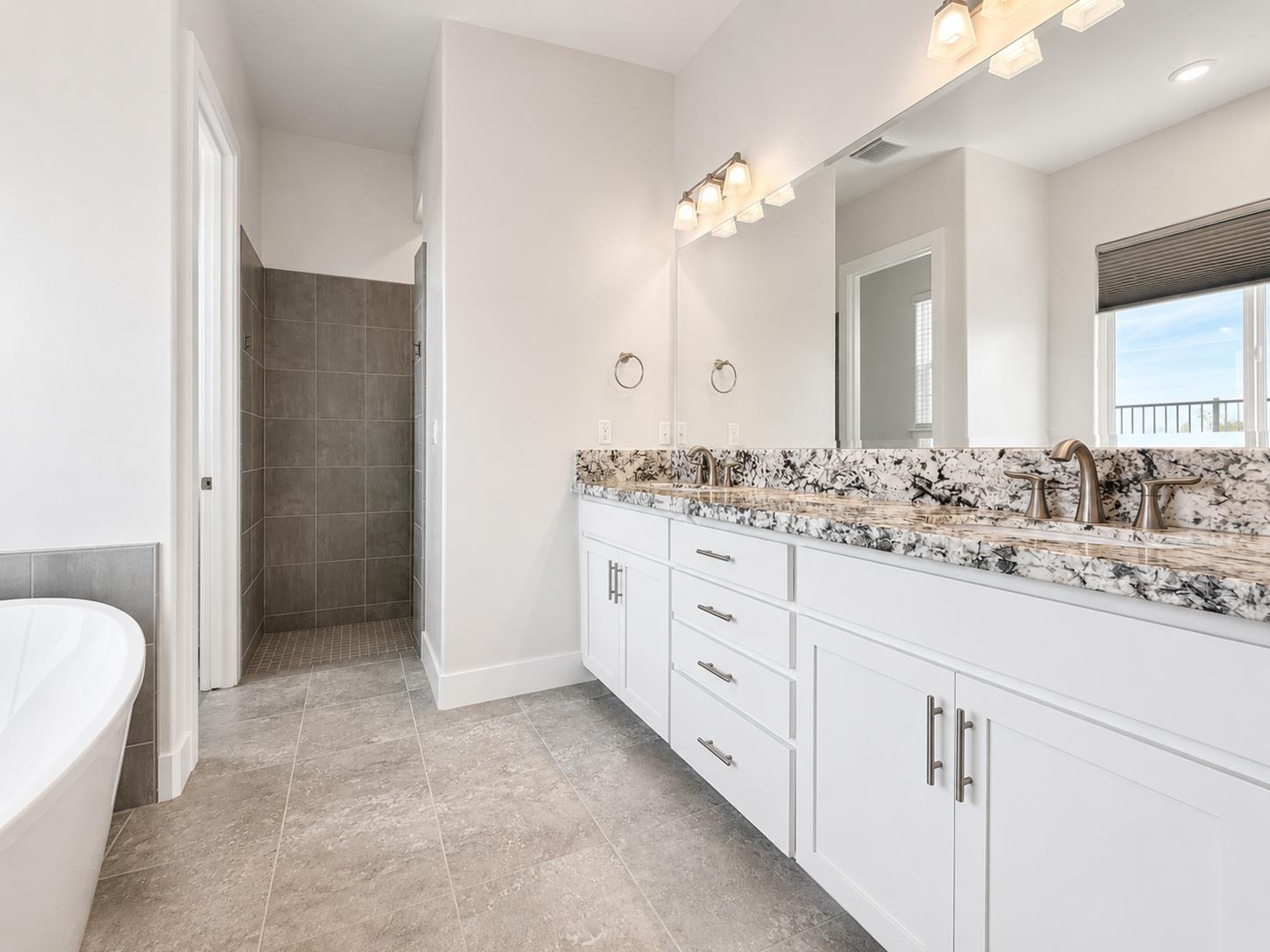1233 Buck Ridge Rocklin, CA 95765 - Photo 17 of 25 Gallery Image 17