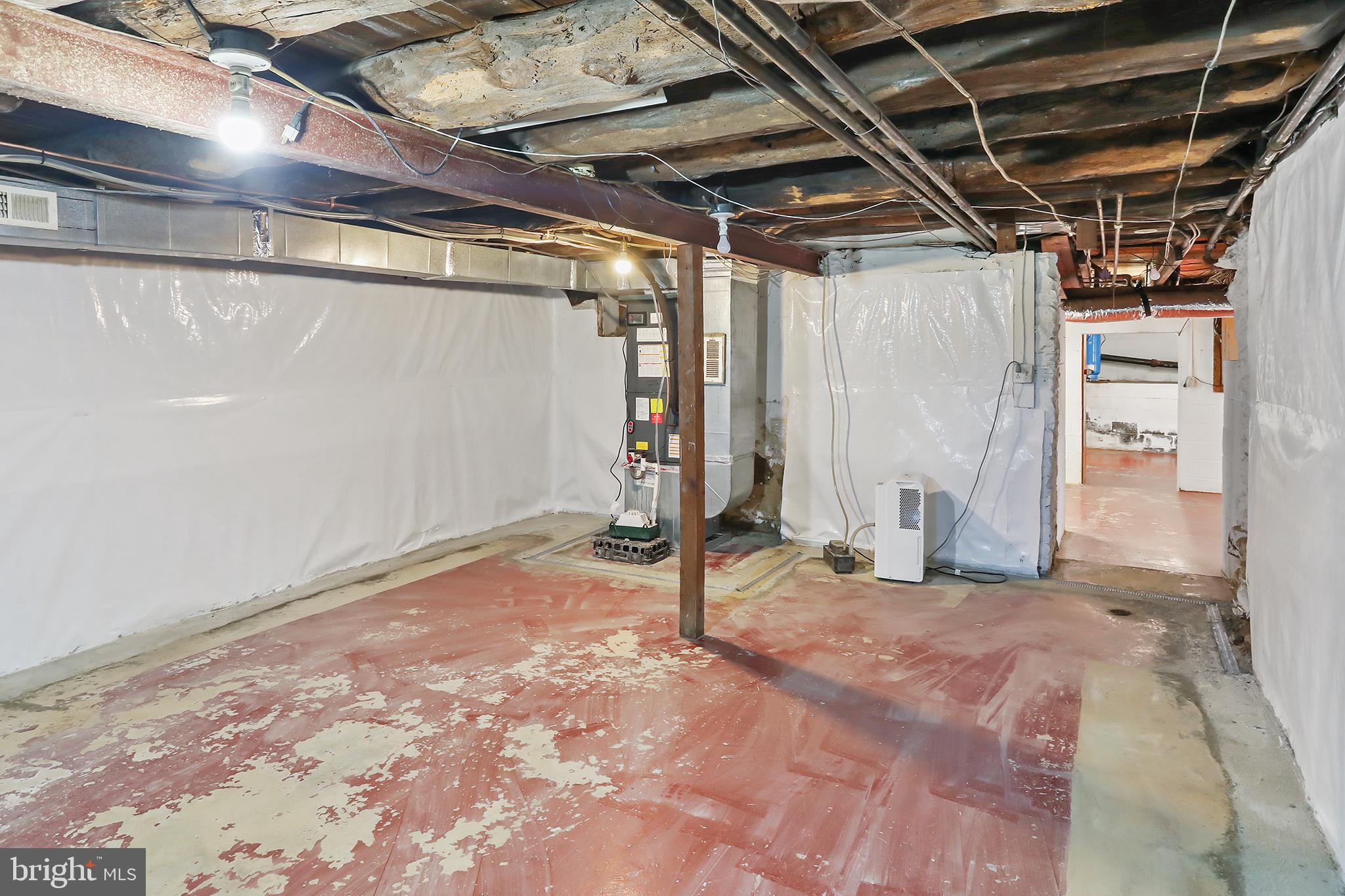 17796 Harmony Church Road Hamilton, VA 20158 - Photo 51 of 77 2nd heating/AC system