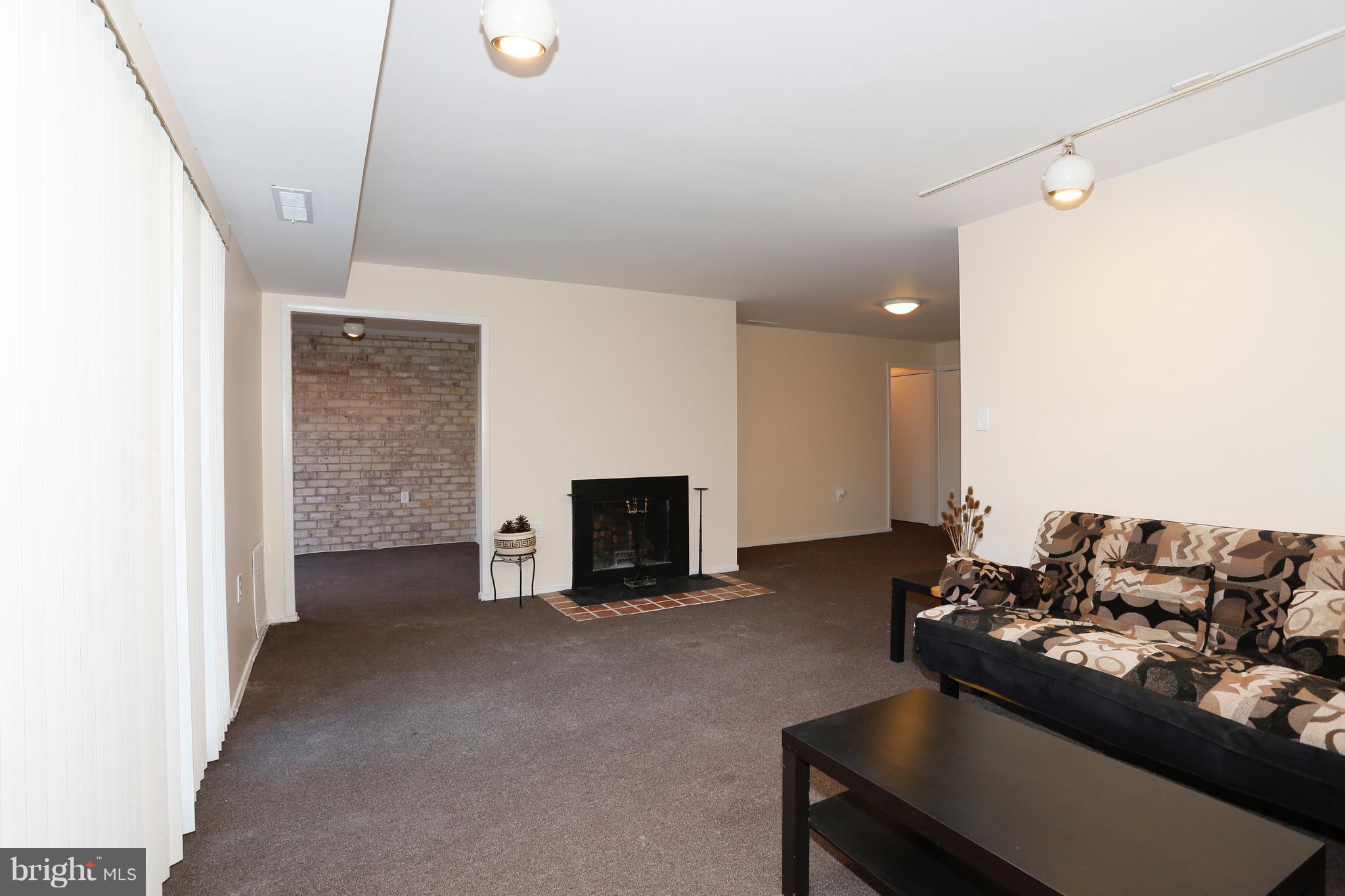 10008 Stedwick Road, Unit 201 Montgomery Village, MD 20886 - Photo 6 of 15 Living Room