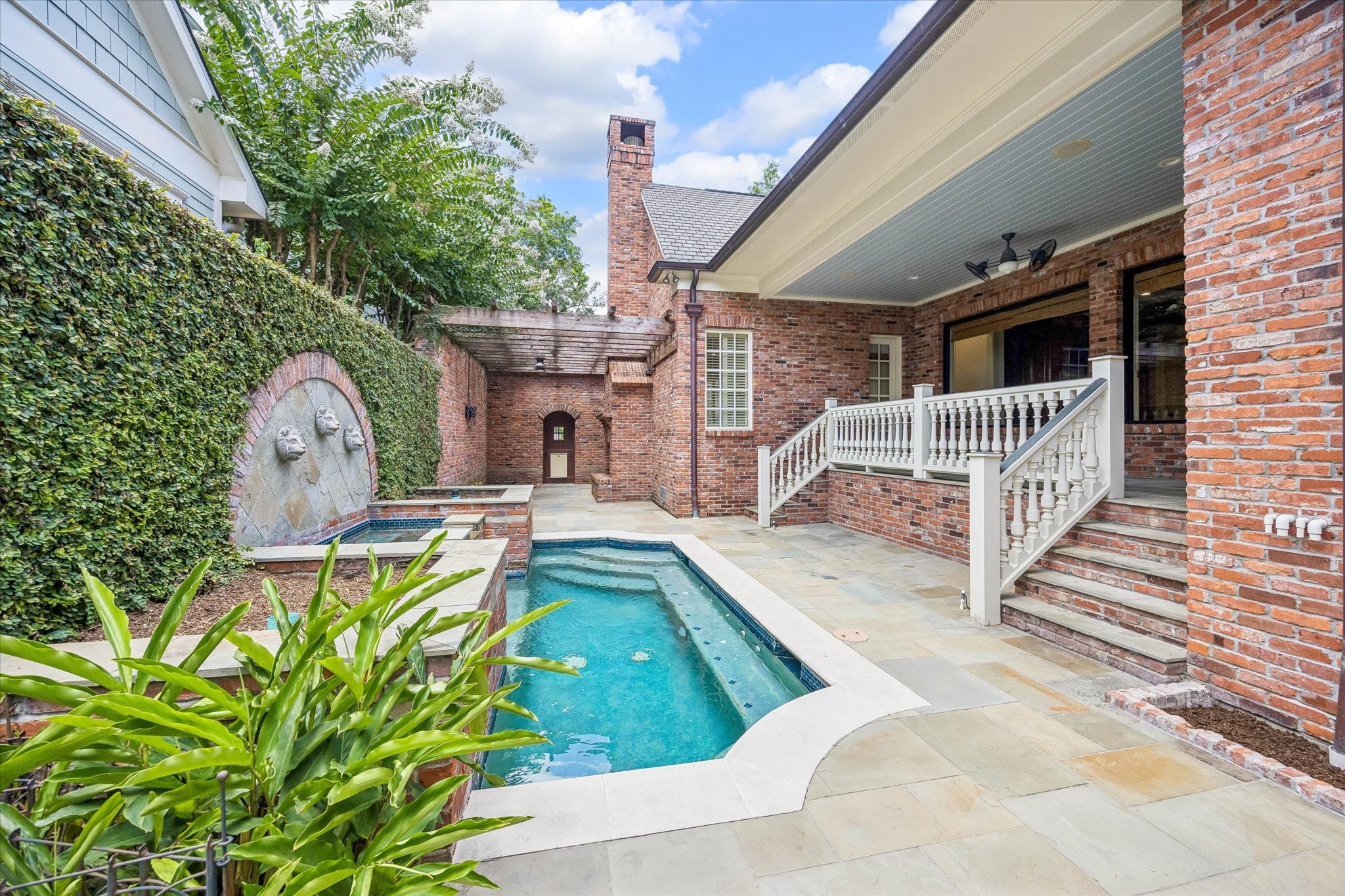 408 East 7th Street Houston, TX 77007 - Photo 4 of 50