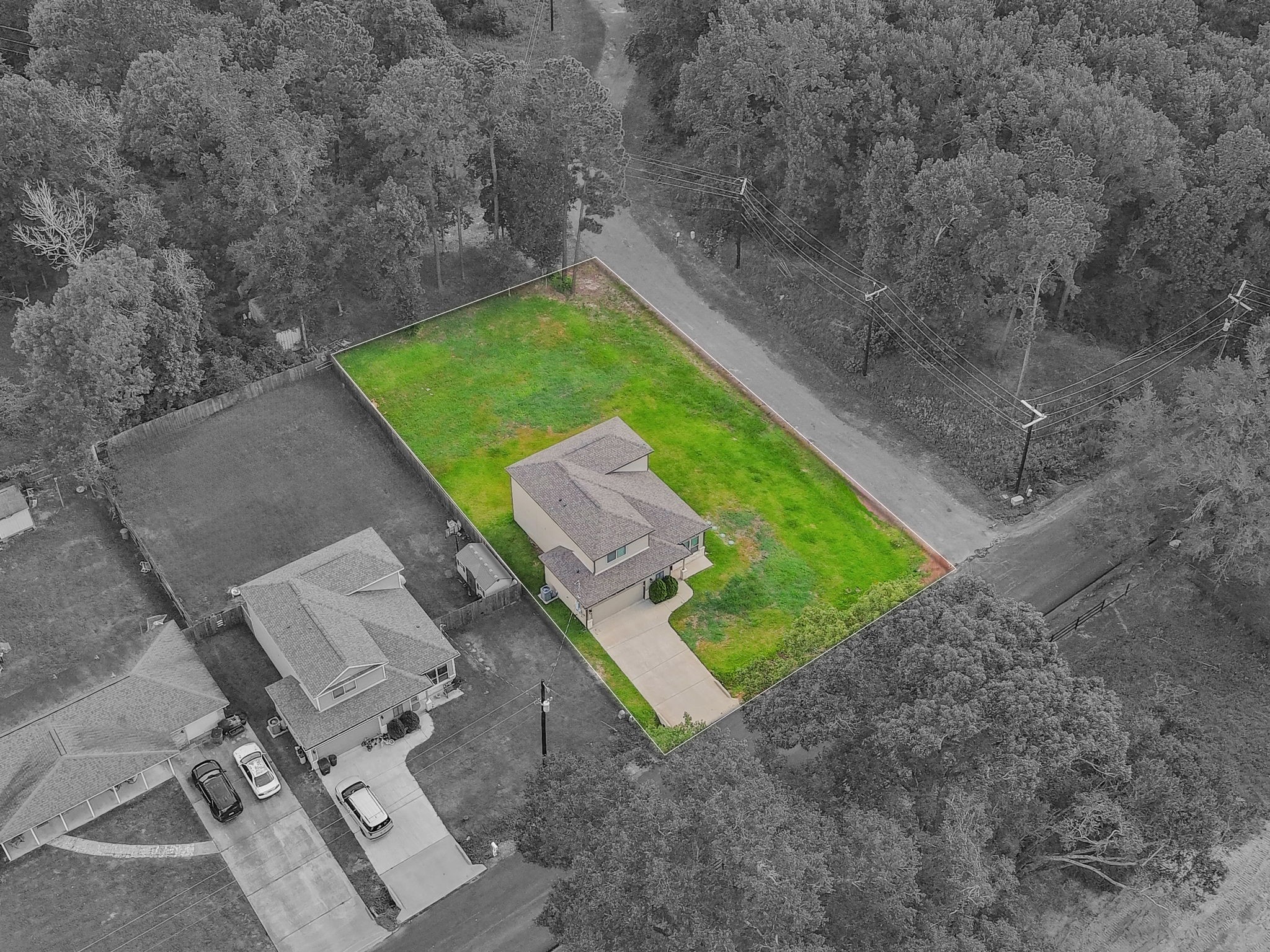 18140 Mail Rte Road Montgomery, TX 77316 - Photo 26 of 26 Aerial view highlighting the home’s oversized lot and spacious backyard.