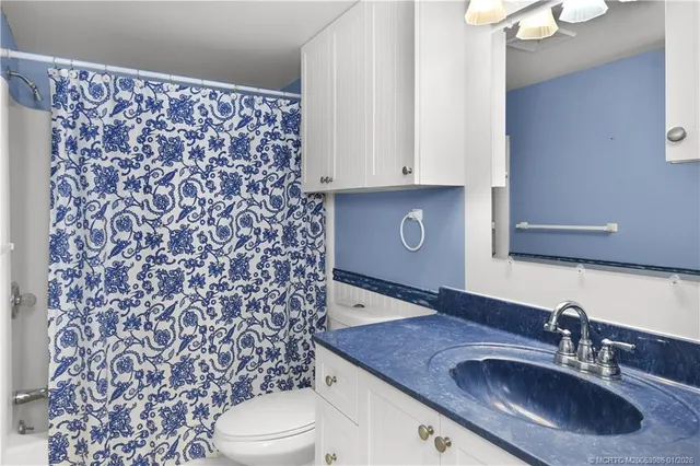 $210,000 | 241 Southwest South River Drive, Unit 206, Stuart, FL 34997