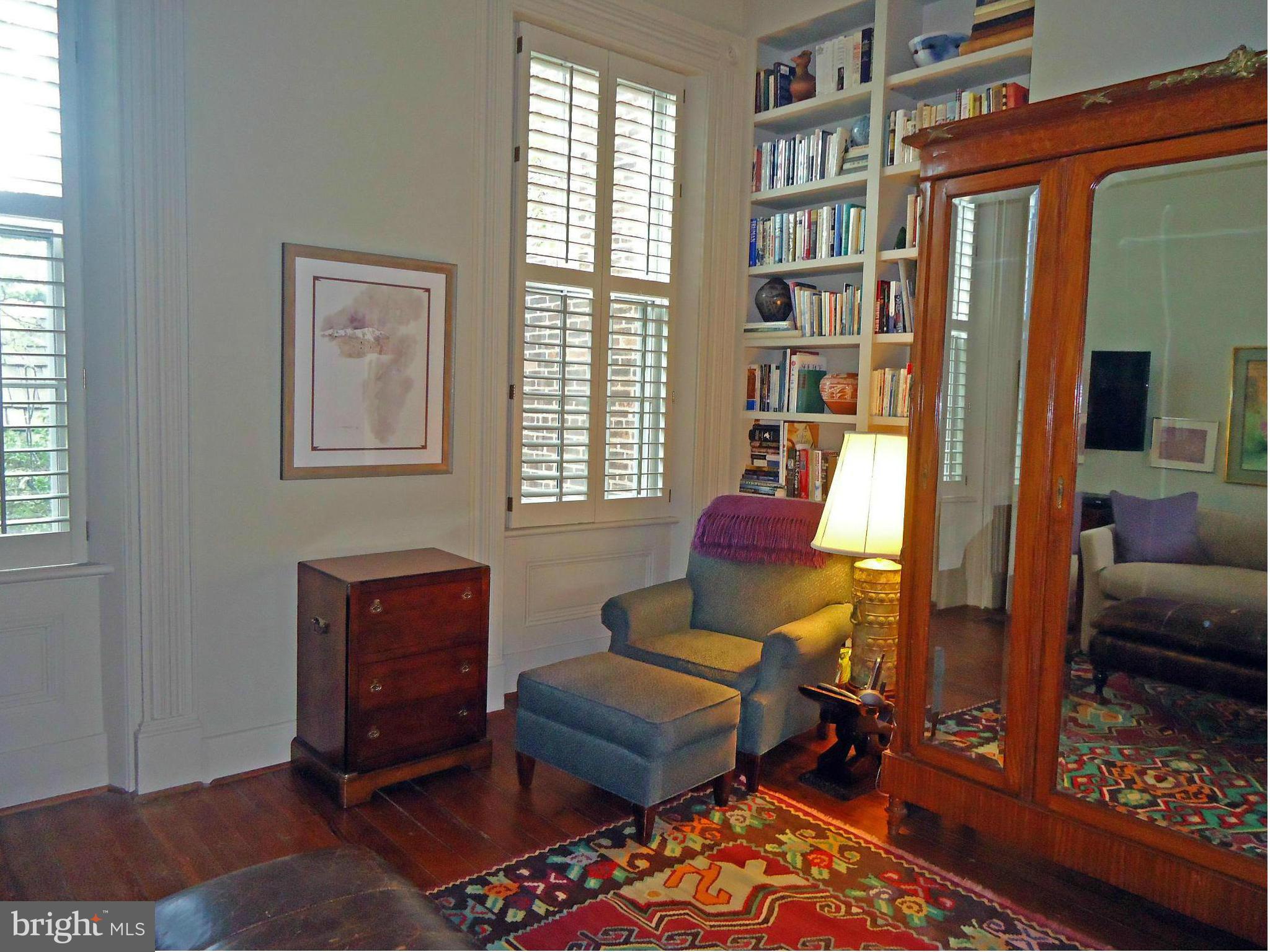 603 Queen Street, Unit 2 Alexandria, VA 22314 - Photo 11 of 30 Bedroom 2