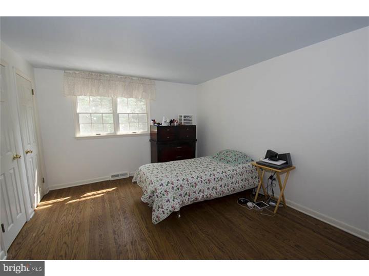 421 Conestoga Road Wayne, PA 19087 - Photo 13 of 22 Bedroom 3
