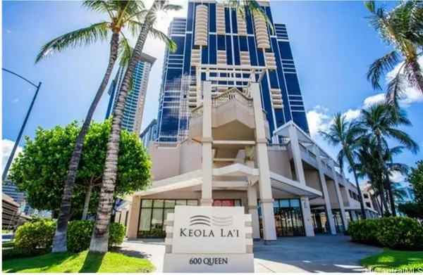 $4,200 | 600 Queen Street, Unit 3203, Honolulu, HI 96813