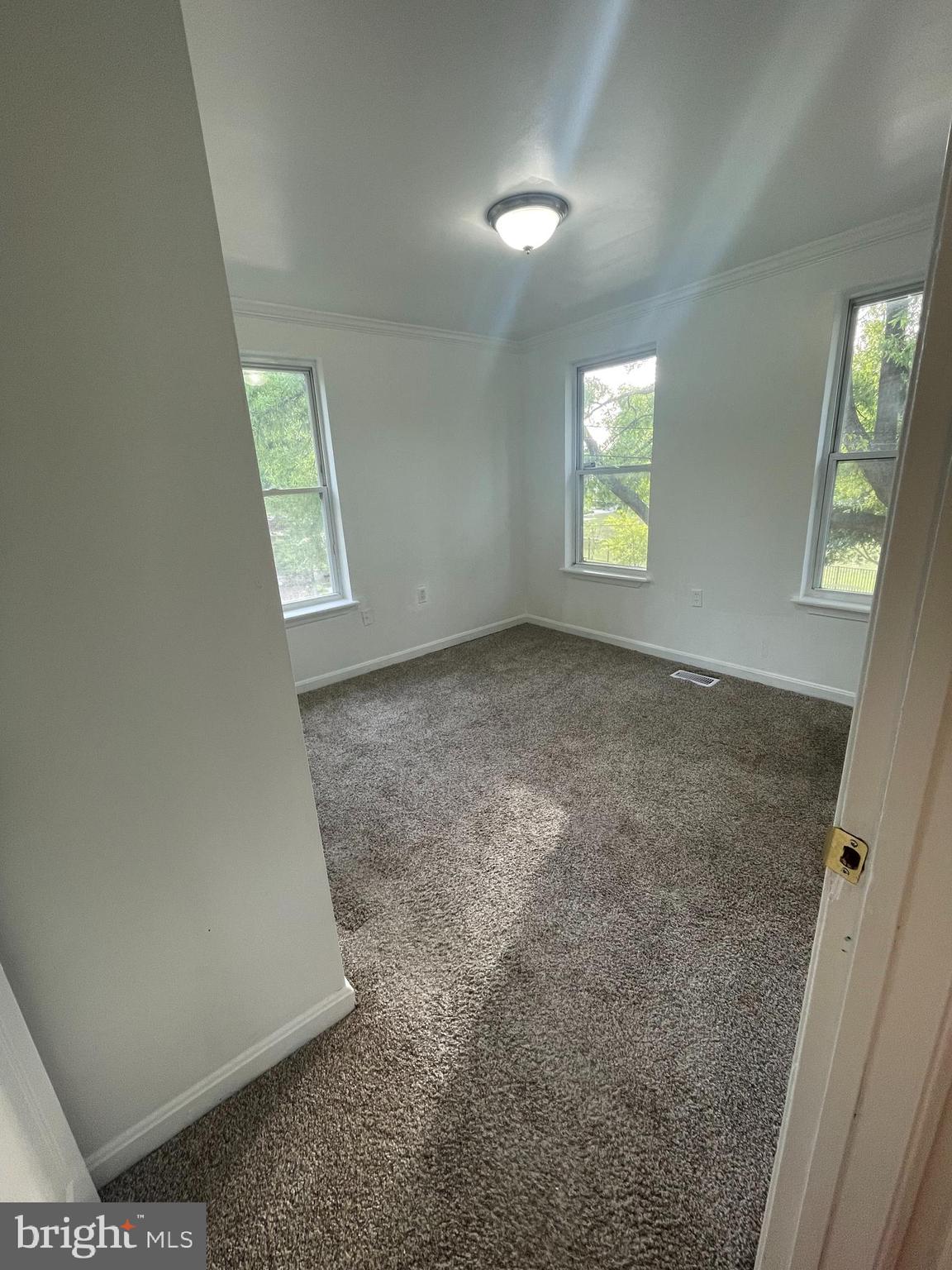 641 49th Street Northeast Washington, DC 20019 - Photo 13 of 19