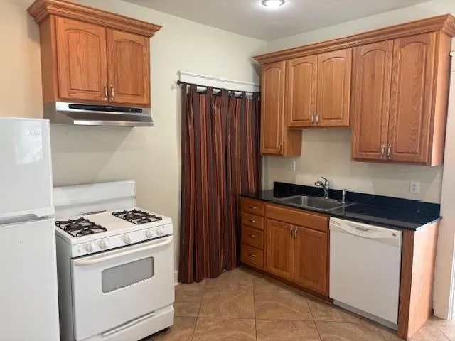 $1,600 | 4438 Bienville Street, New Orleans, LA 70119