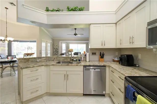 $7,000 | 333 Wentworth Court, Naples, FL 34104