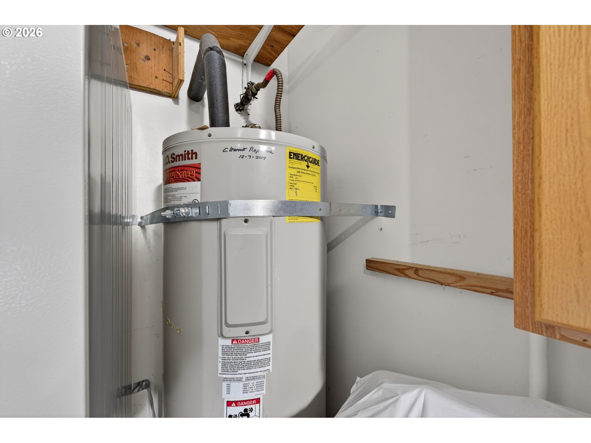 2412 Southwest Wickiup Avenue Redmond, OR 97756 - Photo 23 of 41