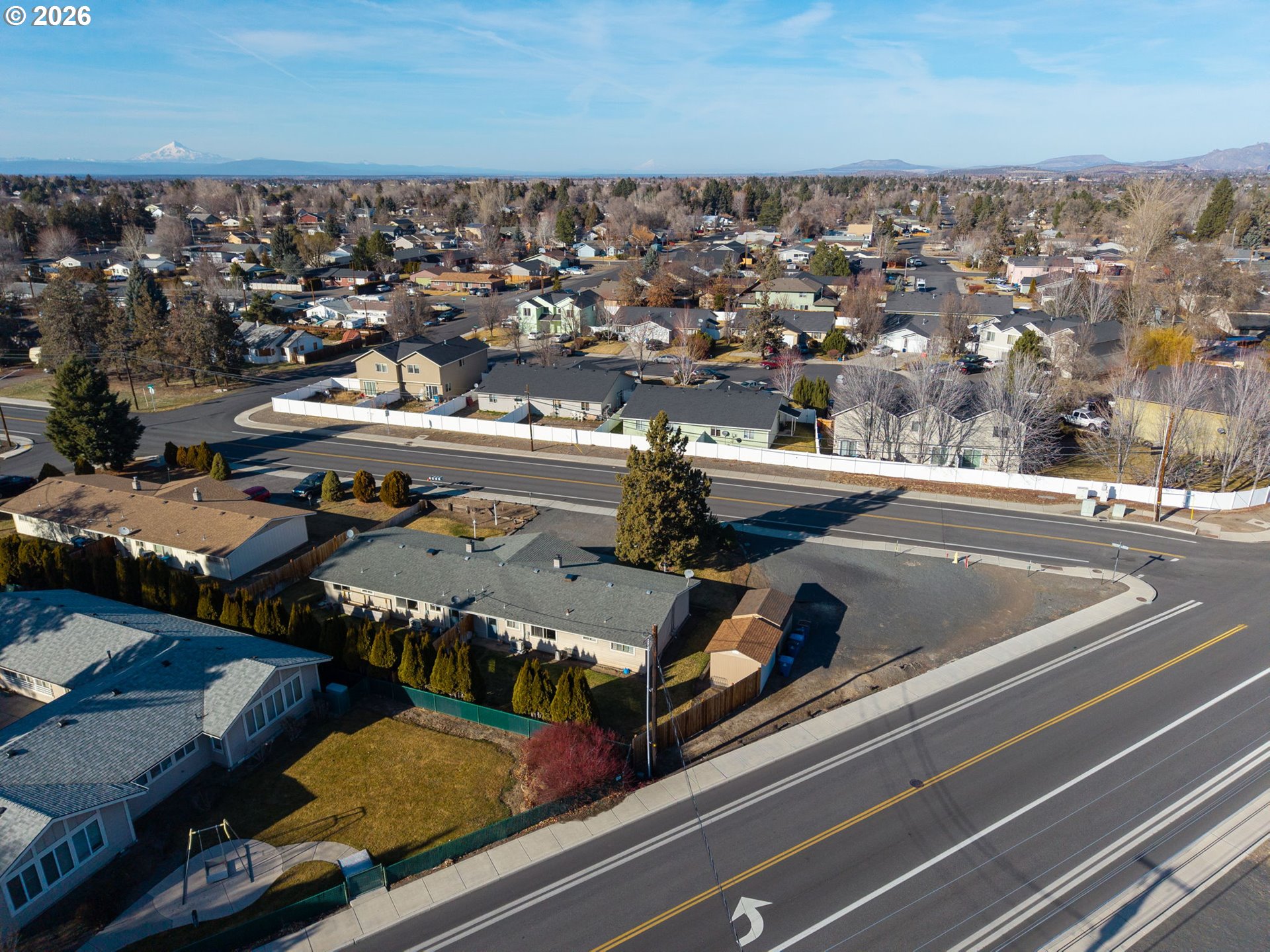 2412 Southwest Wickiup Avenue Redmond, OR 97756 - Photo 35 of 41