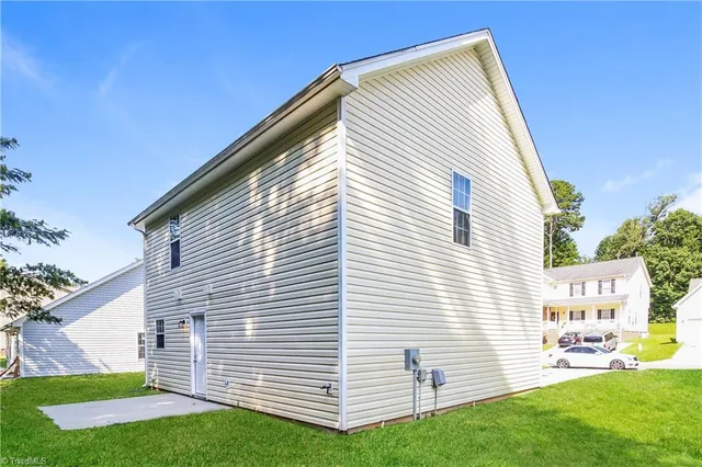 $1,595 | 1813 Savannas Run Drive, Greensboro, NC 27405