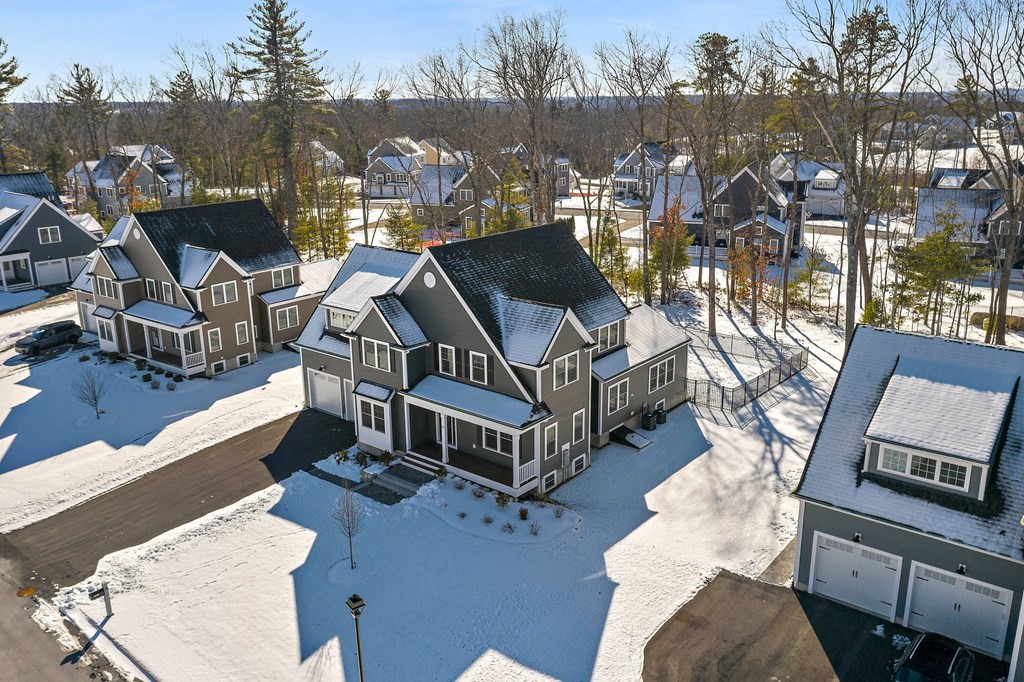 60 Tamarack Road Dracut, MA 01826 - Photo 5 of 40 Gallery Image 5