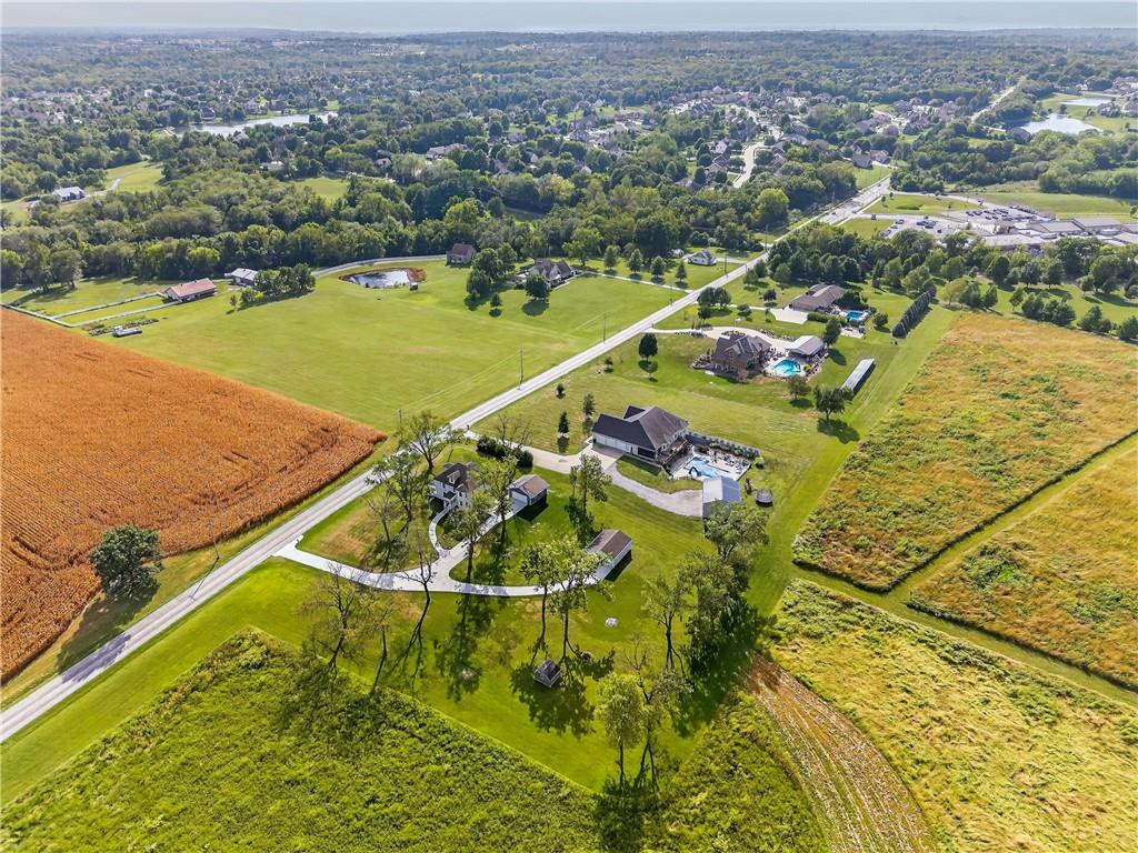 5201 Cook Road St. Joseph, MO 64505 - Photo 13 of 43 Gallery Image 13