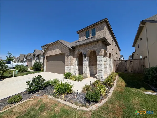 $2,895 | 1032 Easy Gruene, New Braunfels, TX 78130