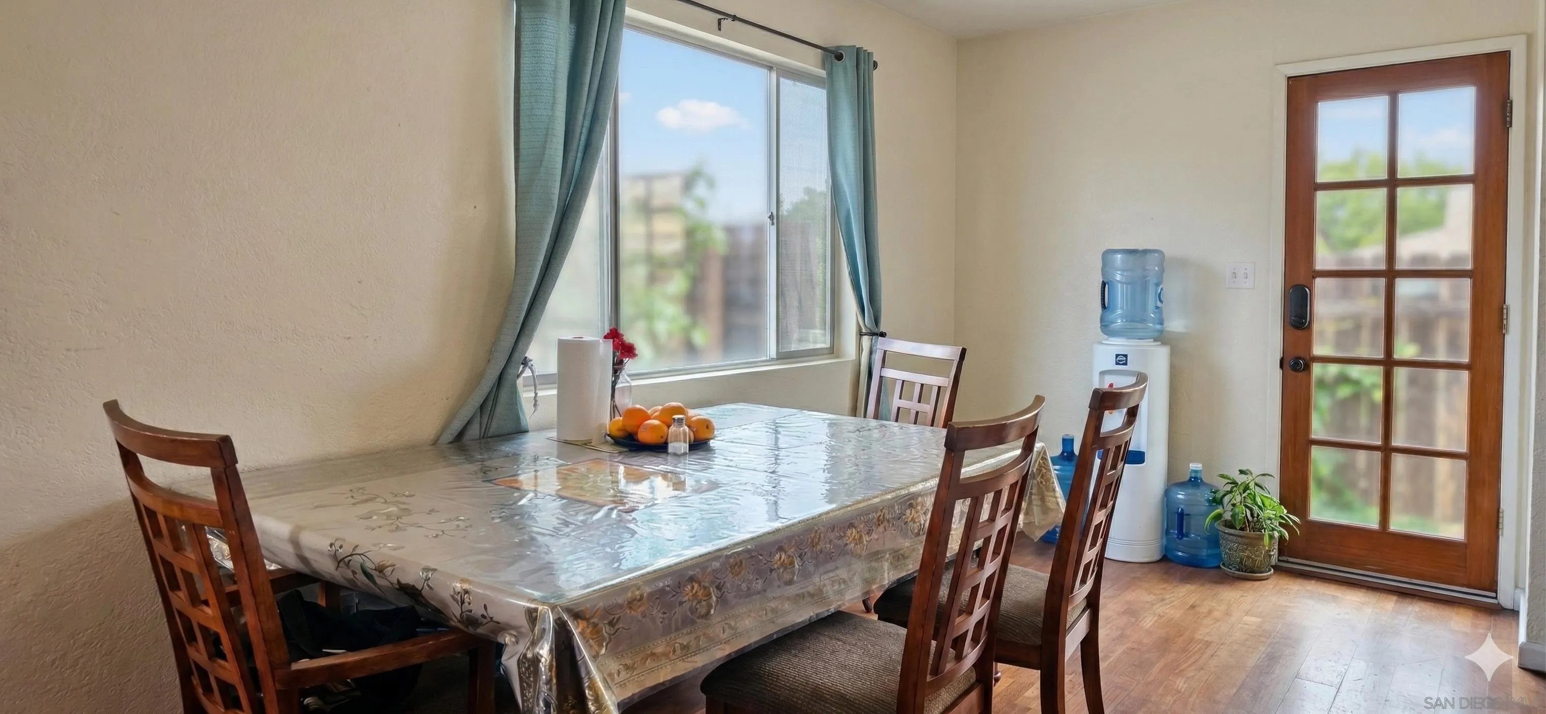 727 North Main Avenue Fallbrook, CA 92028 - Photo 7 of 14