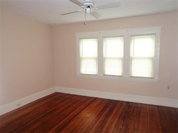35 East Alvord Street Springfield, MA 01108 - Photo 7 of 20