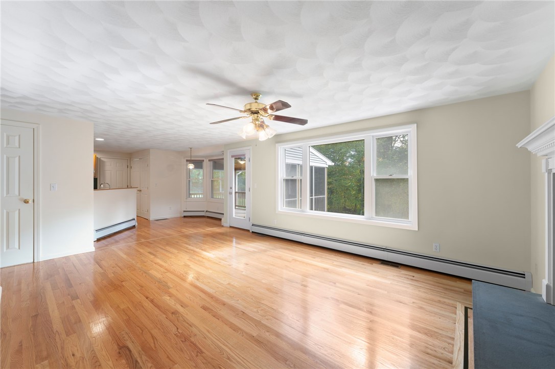 17 Doire Road Cumberland, RI 02864 - Photo 11 of 31